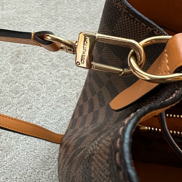 LOUIS VUITTON NeoNoe MM Damier Ebene Saffron - Picture 11 of 15